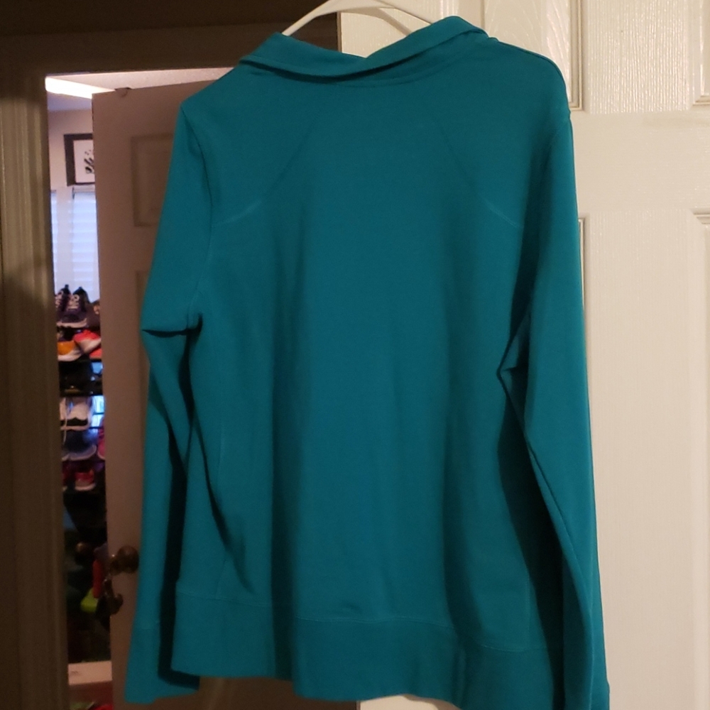 Sweater - Picture 3 of 3